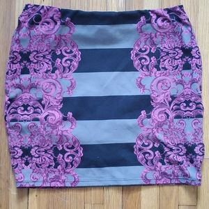 Artsy skirt  by ~ marerial girl ~size medium
